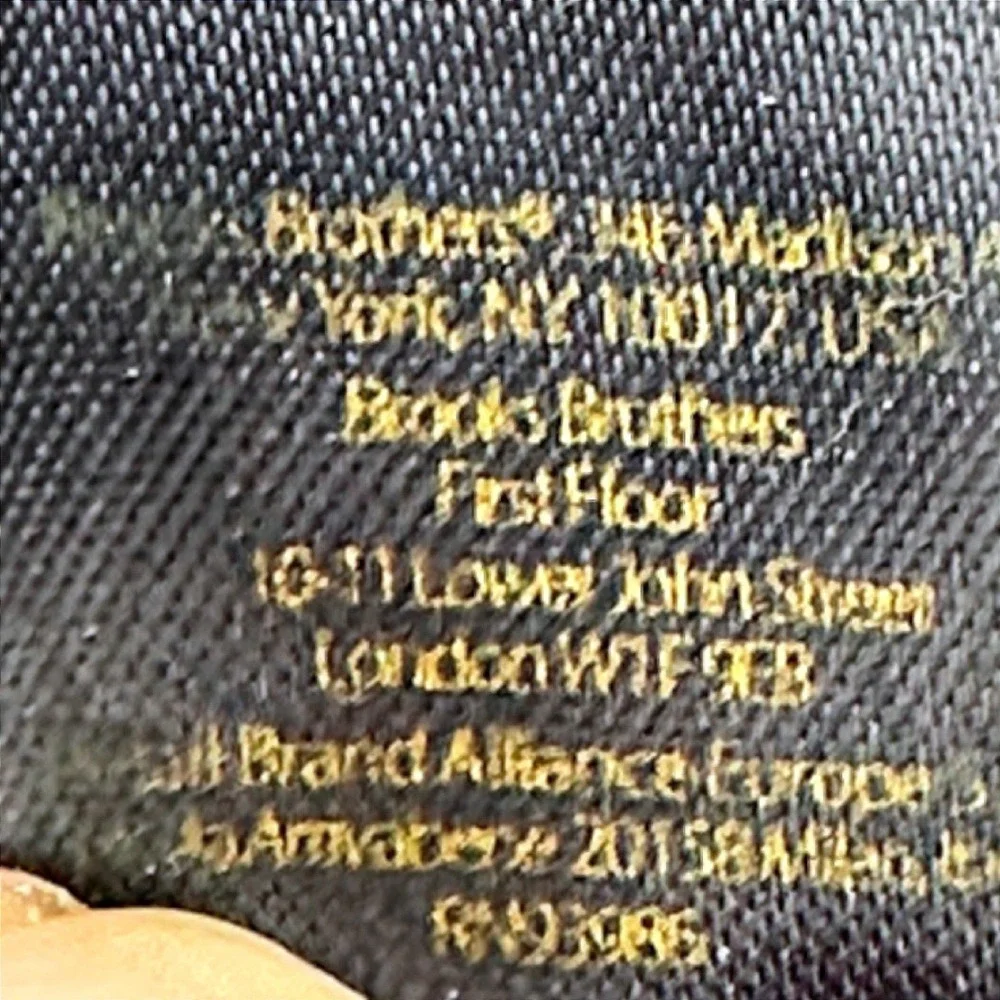Brooks Brothers Silk Tie Burgundy Basketweave Geometric Square Pattern Mens USA